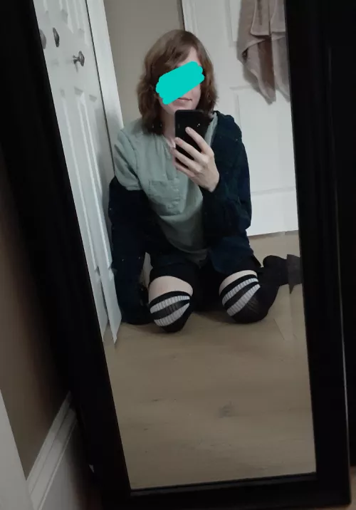 What do you think of my outfit? 💚