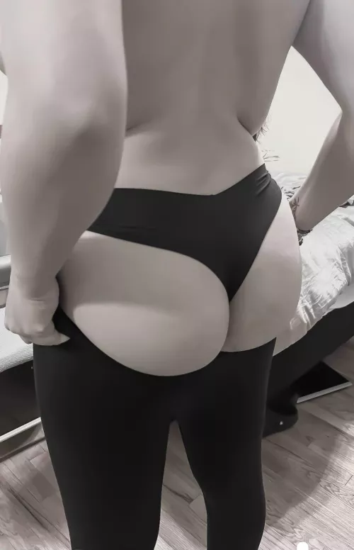 What do you think of my wife’s sexy ass?