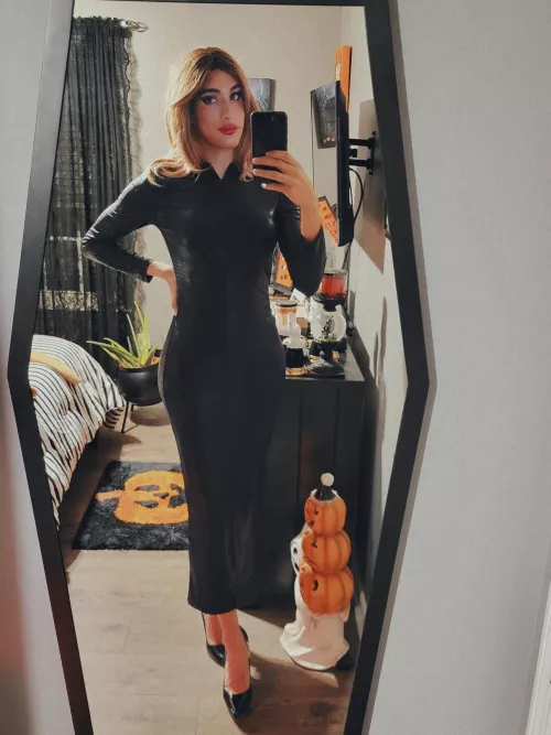 Ya boy going for the black dress I luv it