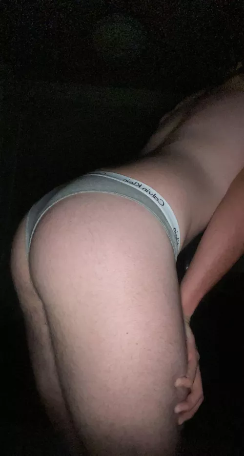 18 Stole my cousins panties and look real girly, need encouragement!Sc: huge_asspeen