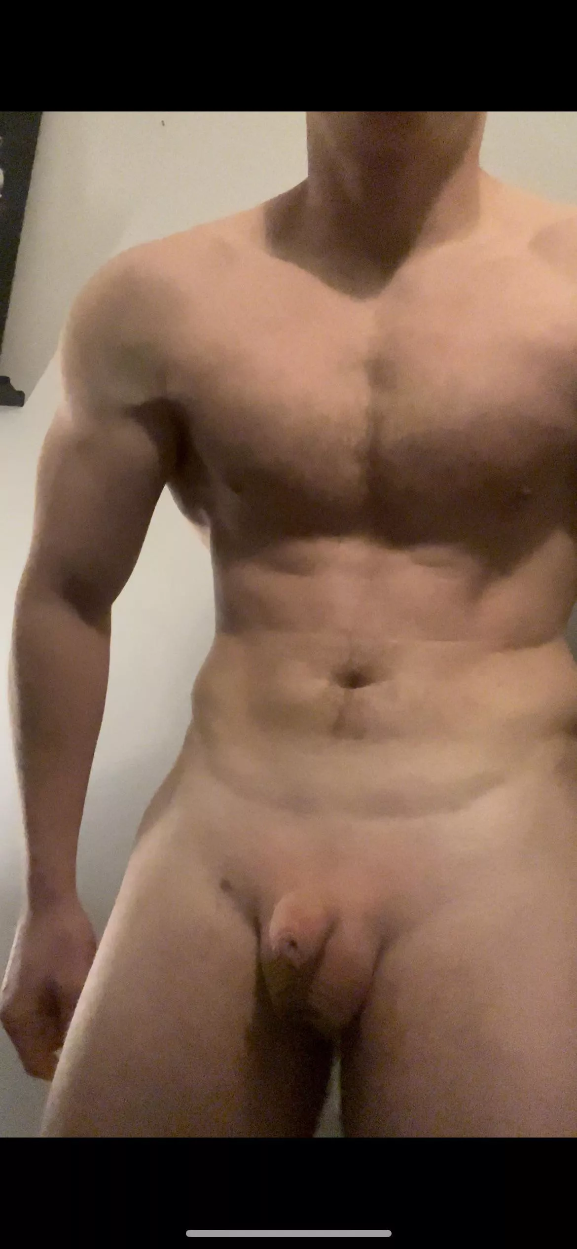 23 straight alpha, always been conscious of my body but have always bullied people to make myself feel better