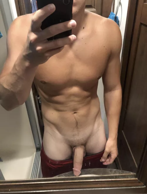 23m college athlete dom looking for new subs, hmu with a pic/a little about you [deleted]