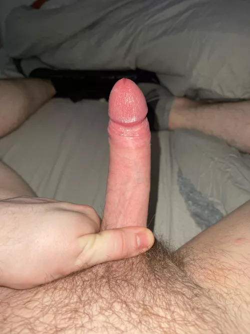 24 uk, straight curious. Hmu for live cum. No time wasters. Hornysucker1234