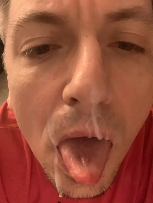 30m needs all the cum I can get tonight. Feed me. Message if interested. 18+ only.