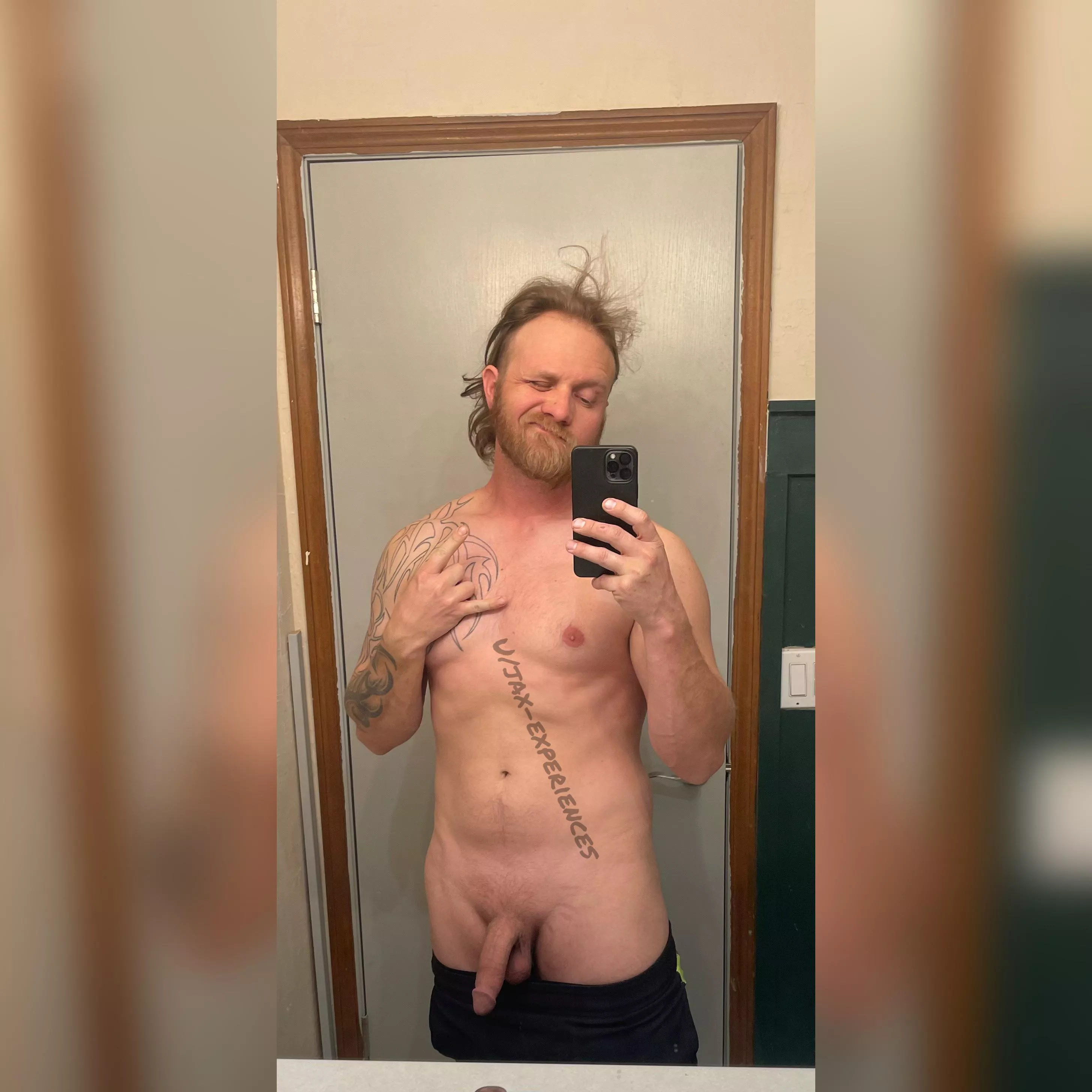 [33] FUCK ME FRIDAY!