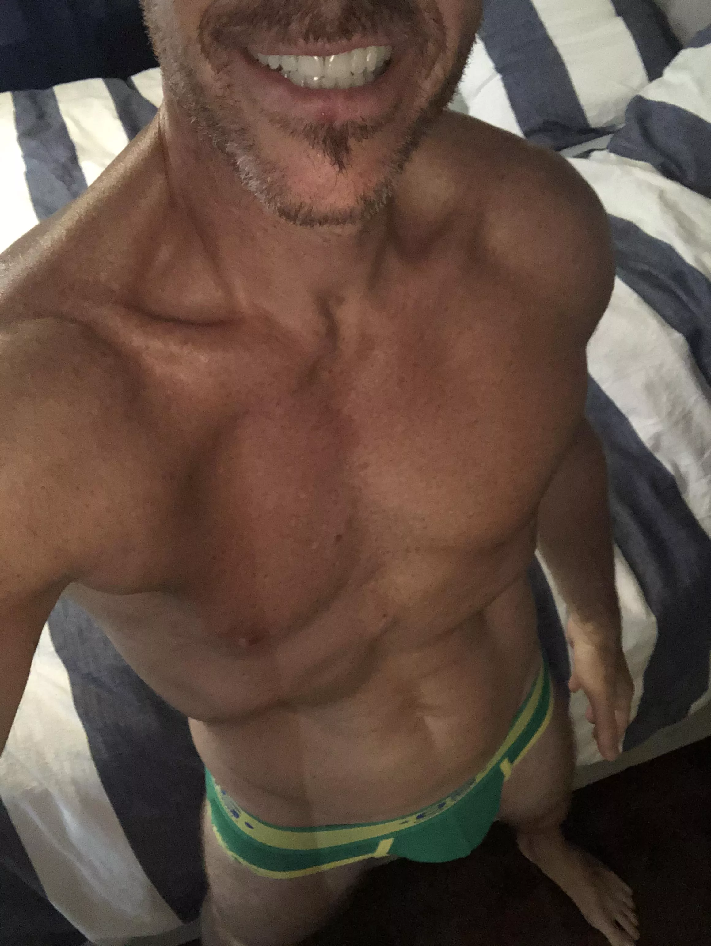 54 Daddy needs to play with your cock while you suck me. Twinks ? Femboys?