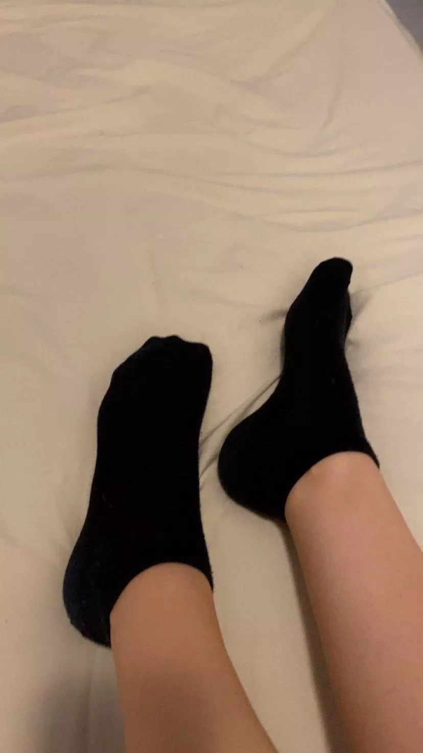 Black or white socks? 🥰