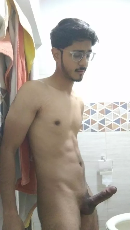 Bored of seeing white guys? here's a brown guy