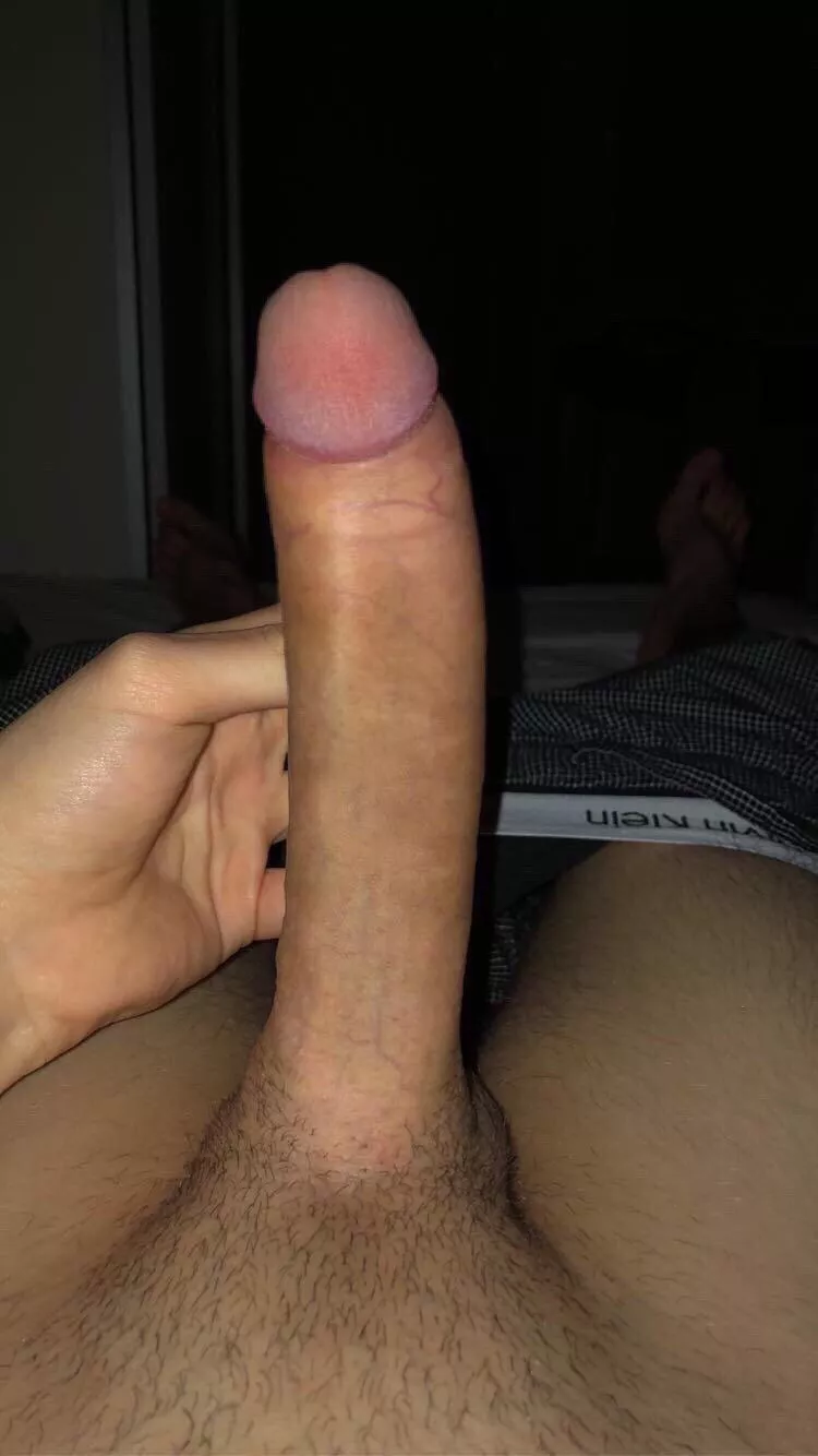 can anyone guess the size of my TEEN COCK?📏🫢 comment ;)
