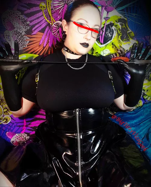 [Enby] I've shown you my crop, please respond. 😂😜💖