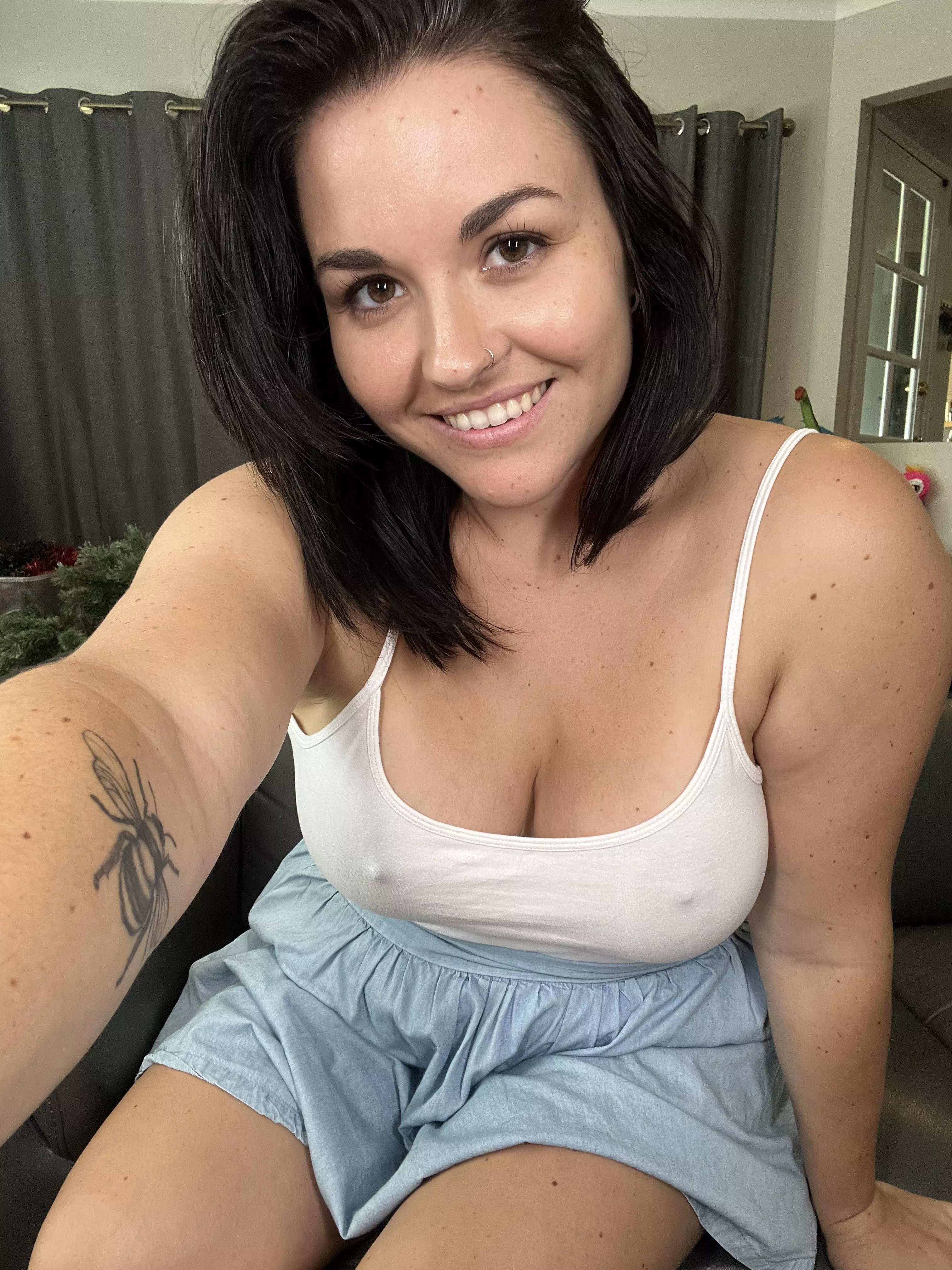 Every day should be braless day!