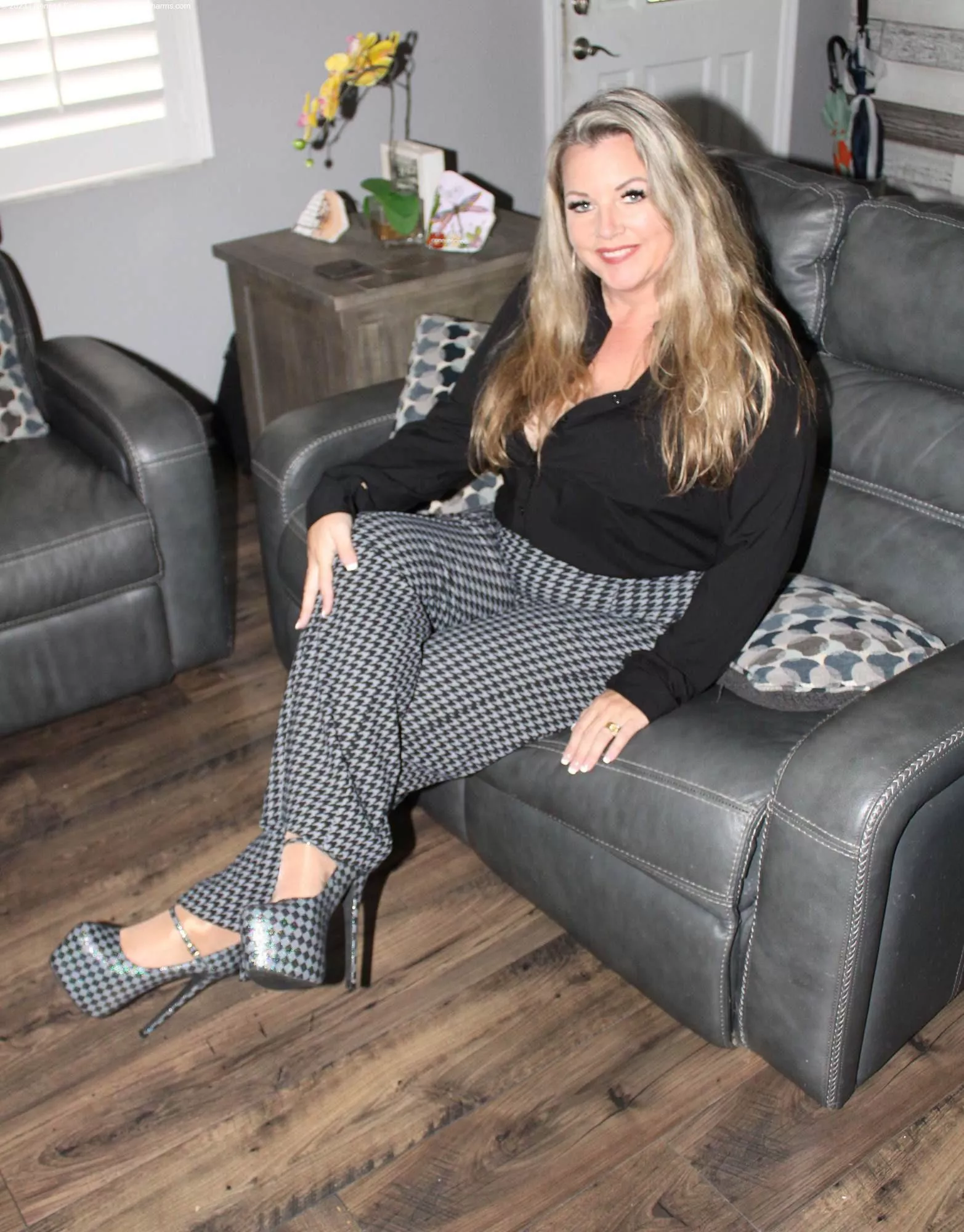 (F)50 BBW GILF looking for some filthy fun