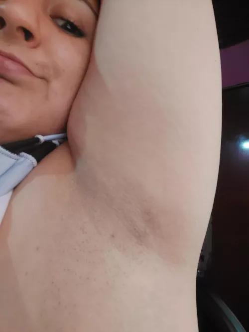 Fat girl armpit
