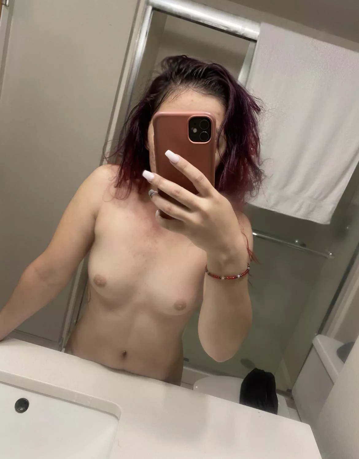 First time posting, do you like my little tits?