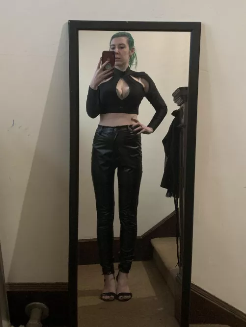Gap in leather pants