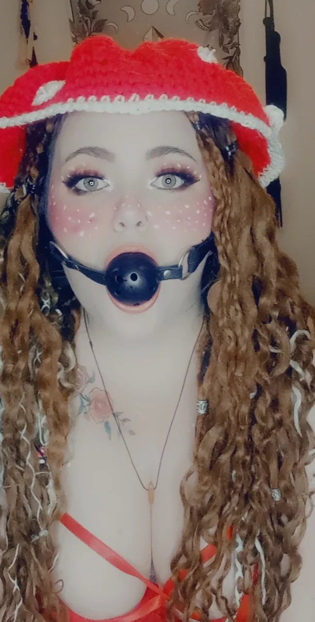 Ginger mushroom girl loves being gagged 🍄