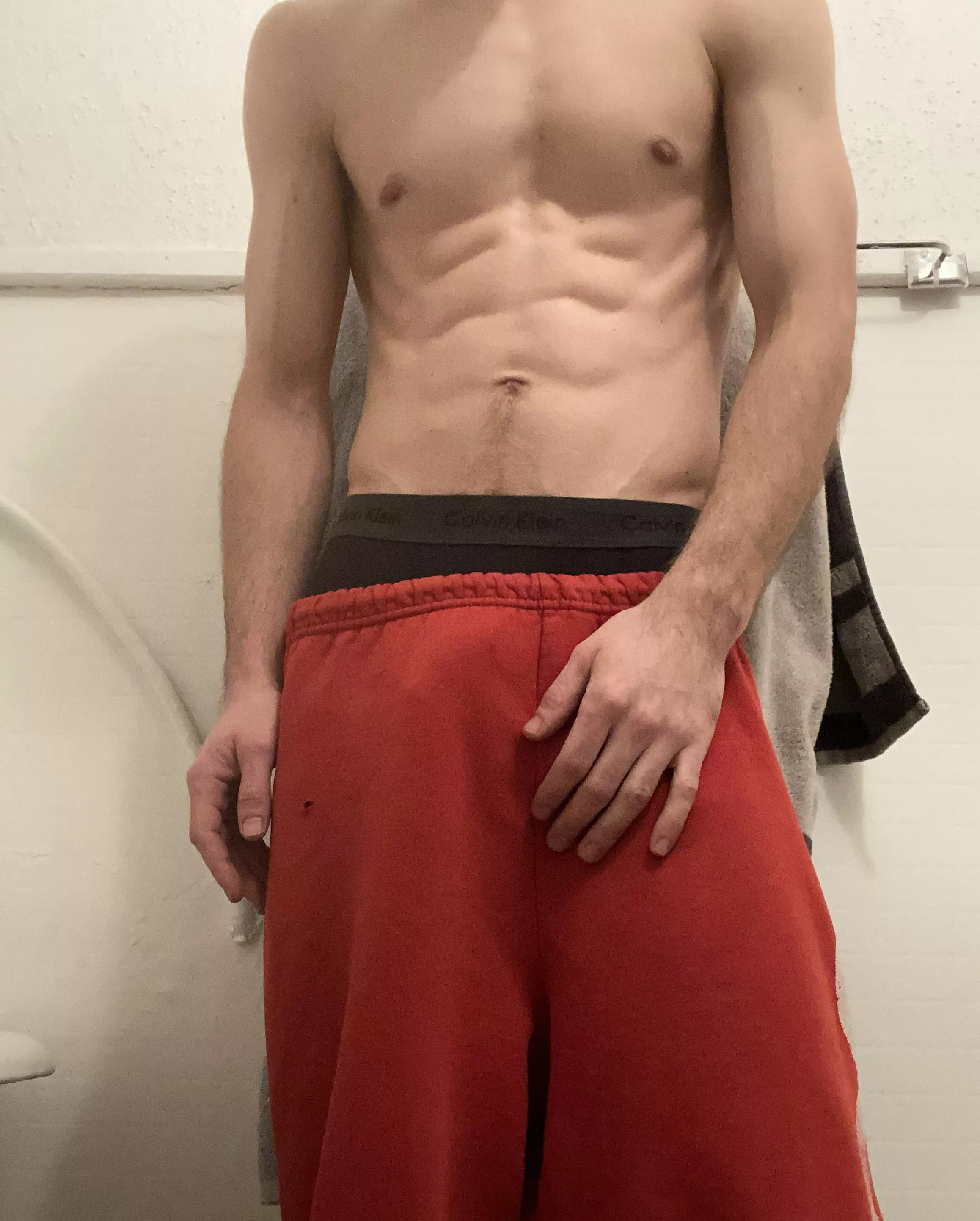 Having trouble keeping my pants up..