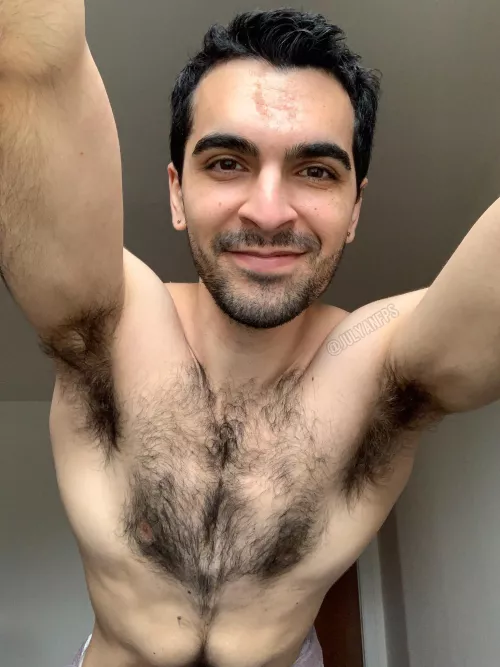 Hope my armpits make your Friday even better 😊😘