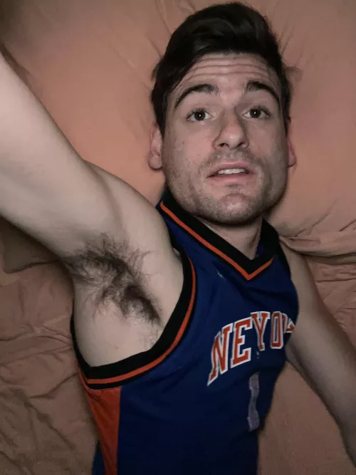 Hot straight guy exposed pit