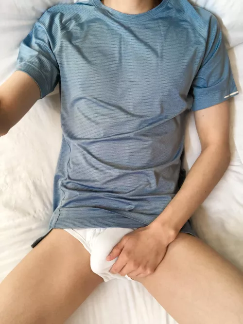 I need a buddy who wants to wake me up by sucking my dick and fucking my boy ass till he cums inside so I can start my day properly