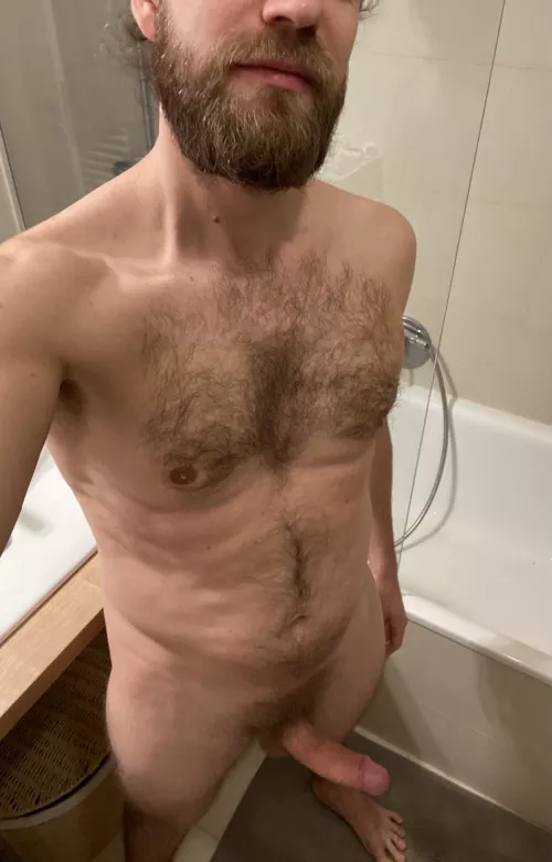 I'm so turned on by another redditor rn.