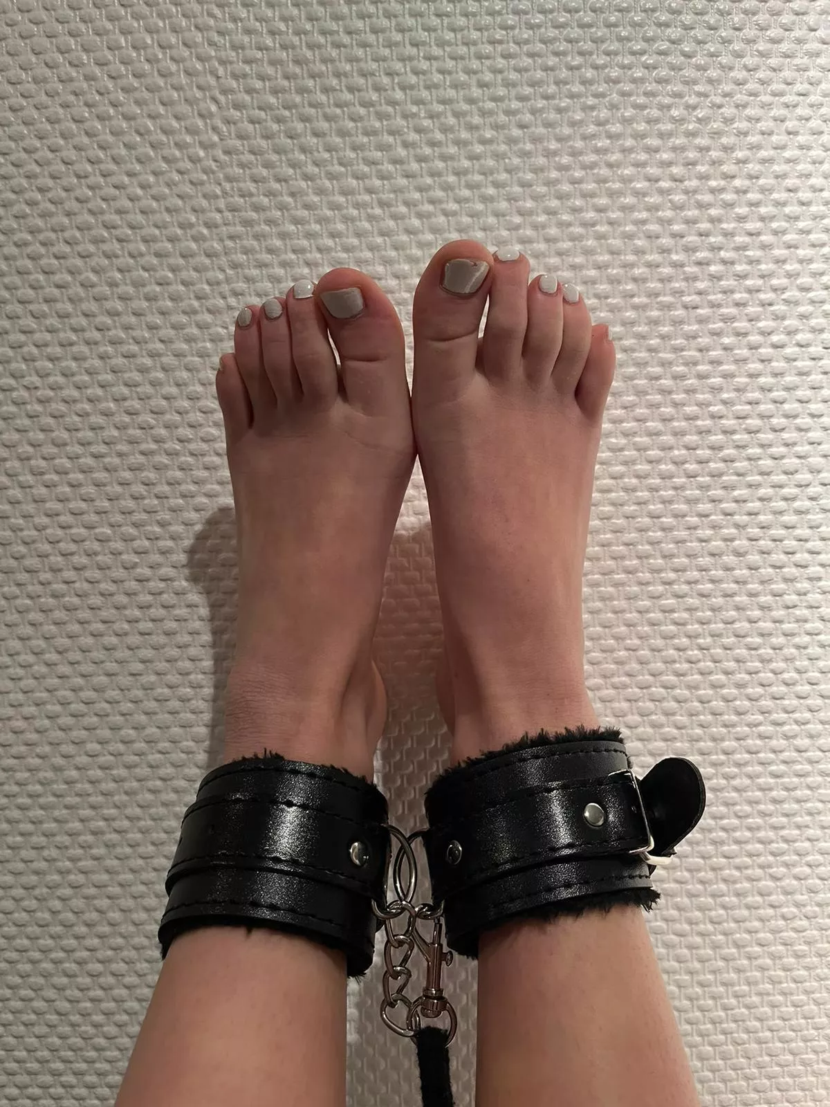 Kiss my feet and thank me for letting you