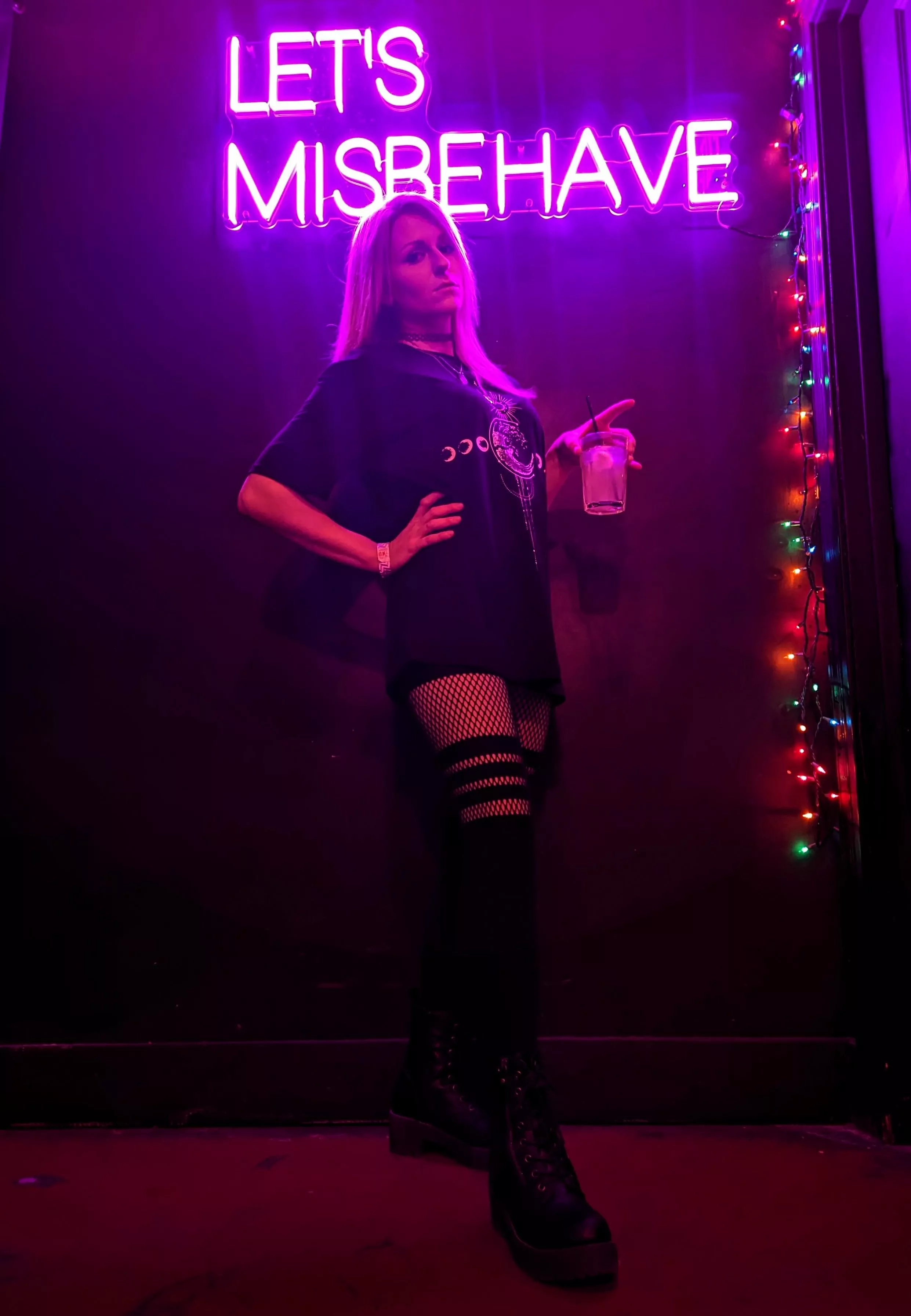 Let's misbehave 😜 [F32]