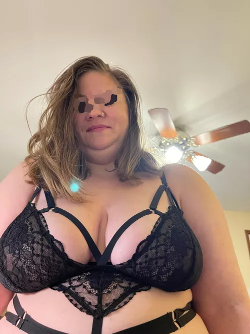 Looking up while I ride you