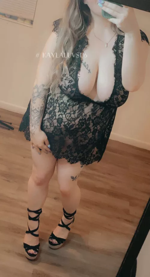 milky milf 👻kay_nicolex