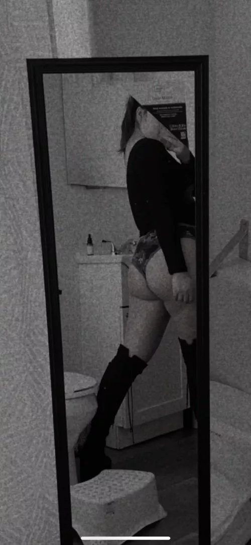 My Gf loves to be used by other mens