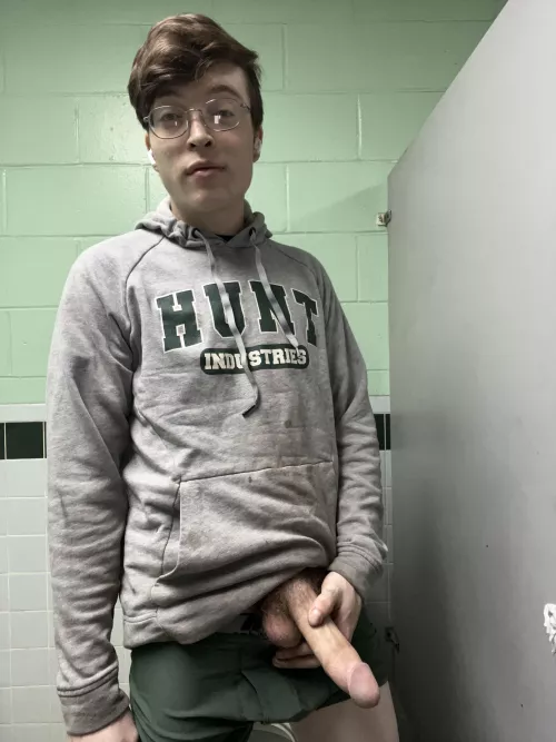 Nerdy cock for your Friday