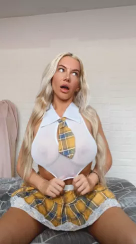 POV: I'm such a tease, Now stick it in my mouth