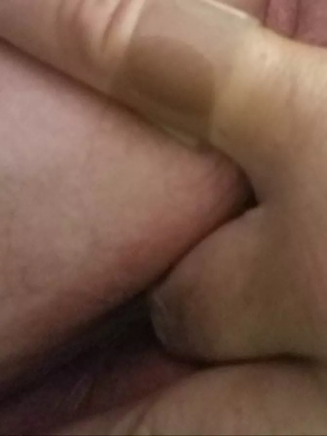 skiing, straight and want a thick, delicious, throbbing cock.