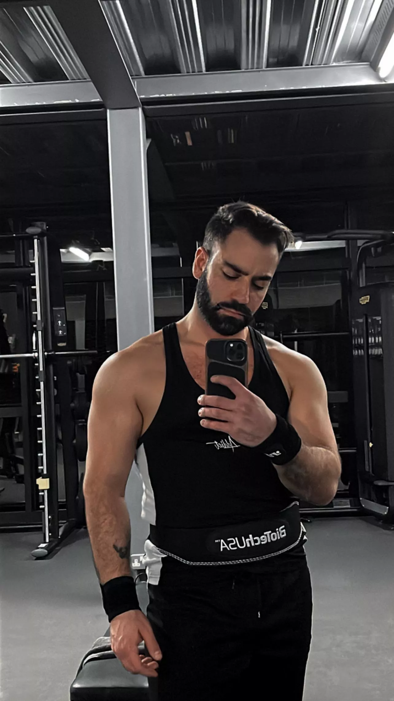 Starting to see a progress, getting ready for summer 2023!