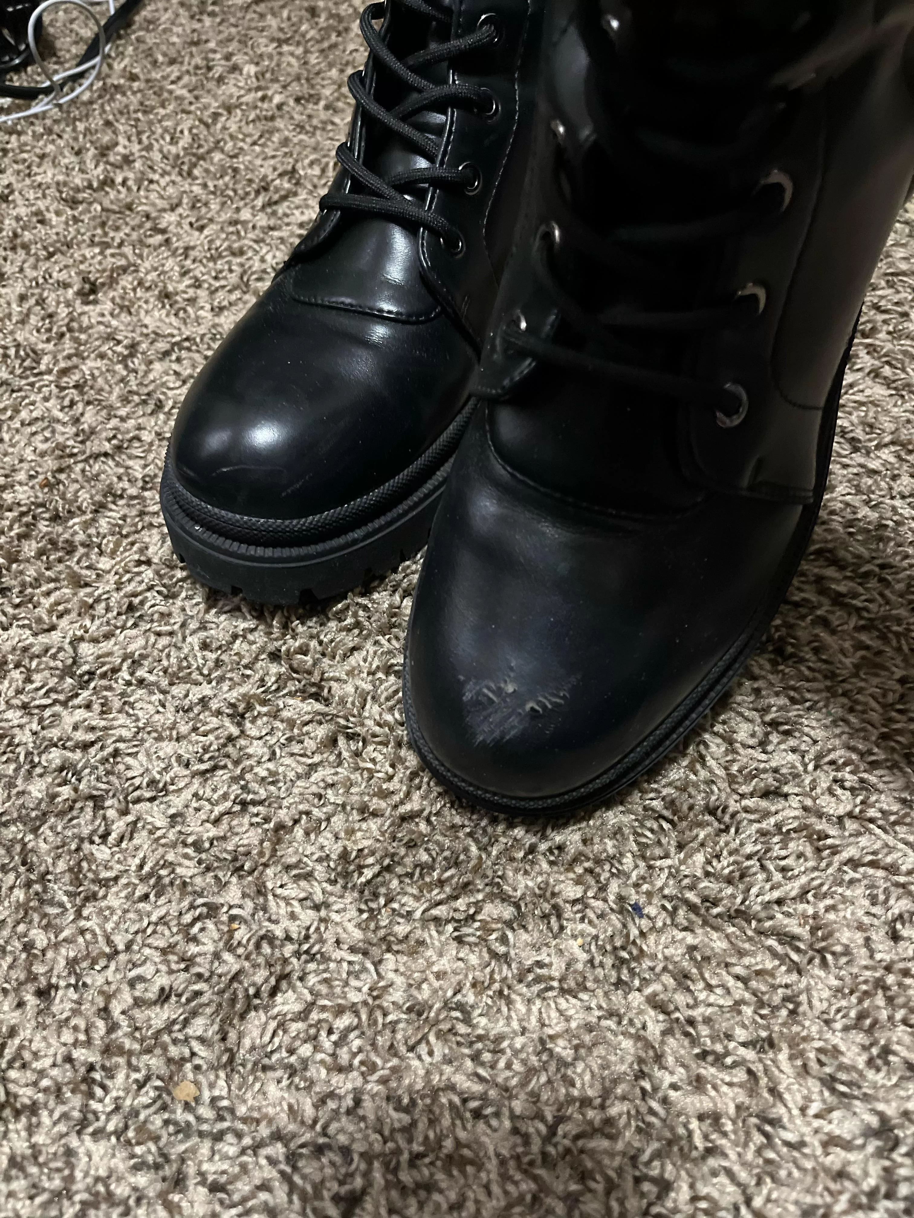 Suggestions on how to fix these boots? I bought them in Spain a few weeks ago so unfortunately I have no idea what they are