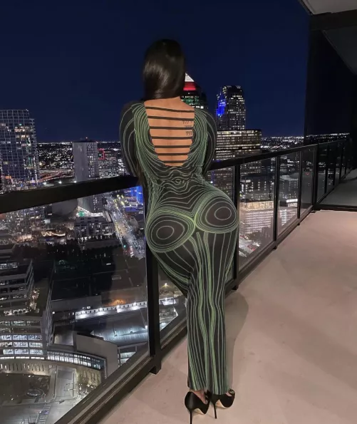 Sumeet back with that fat ass