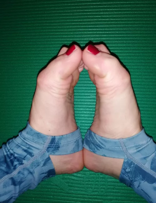 sweaty after yoga workout soles 🥵