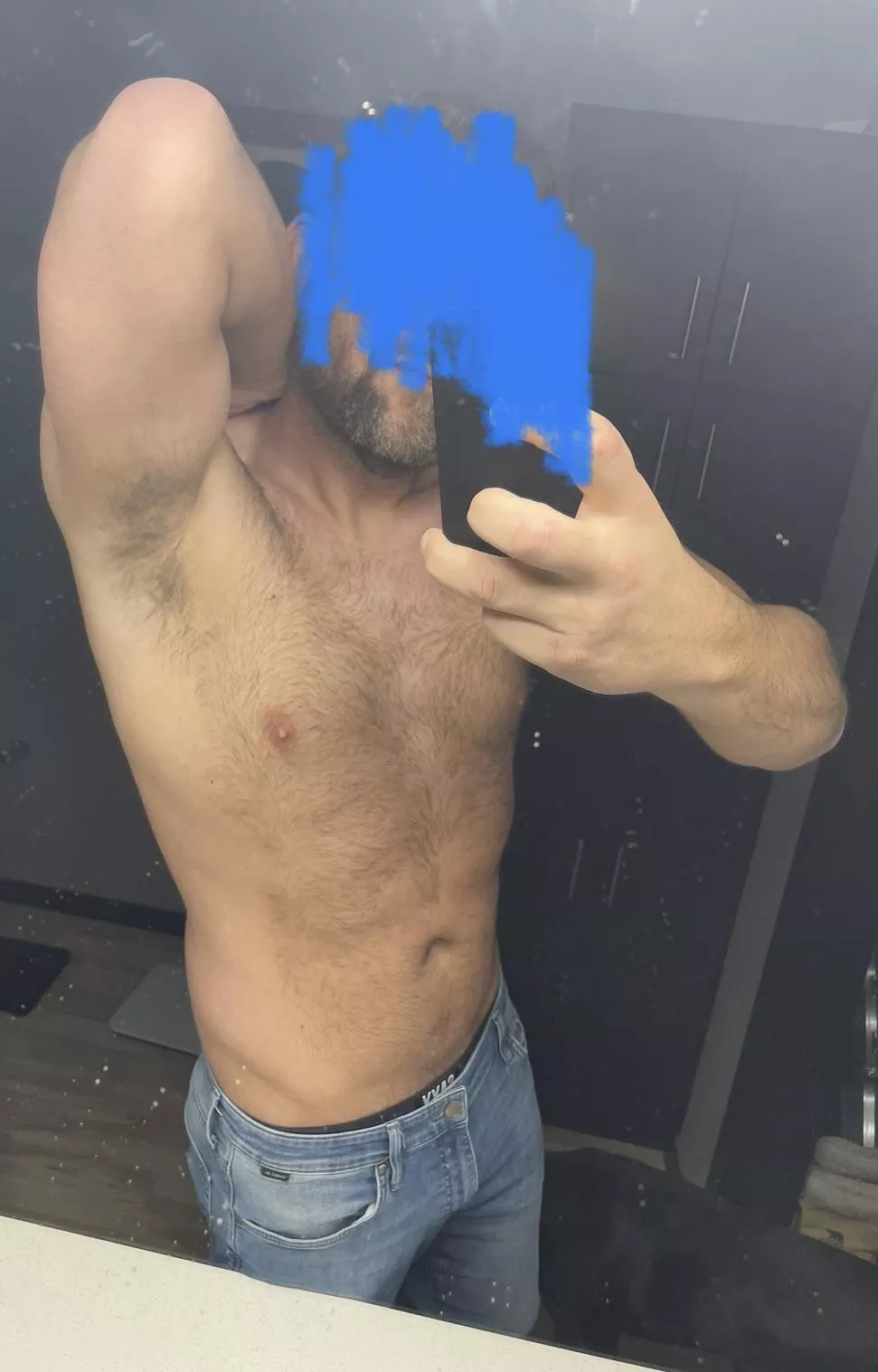 Who wants to worship their daddy? DM me now. [38] 6’4”