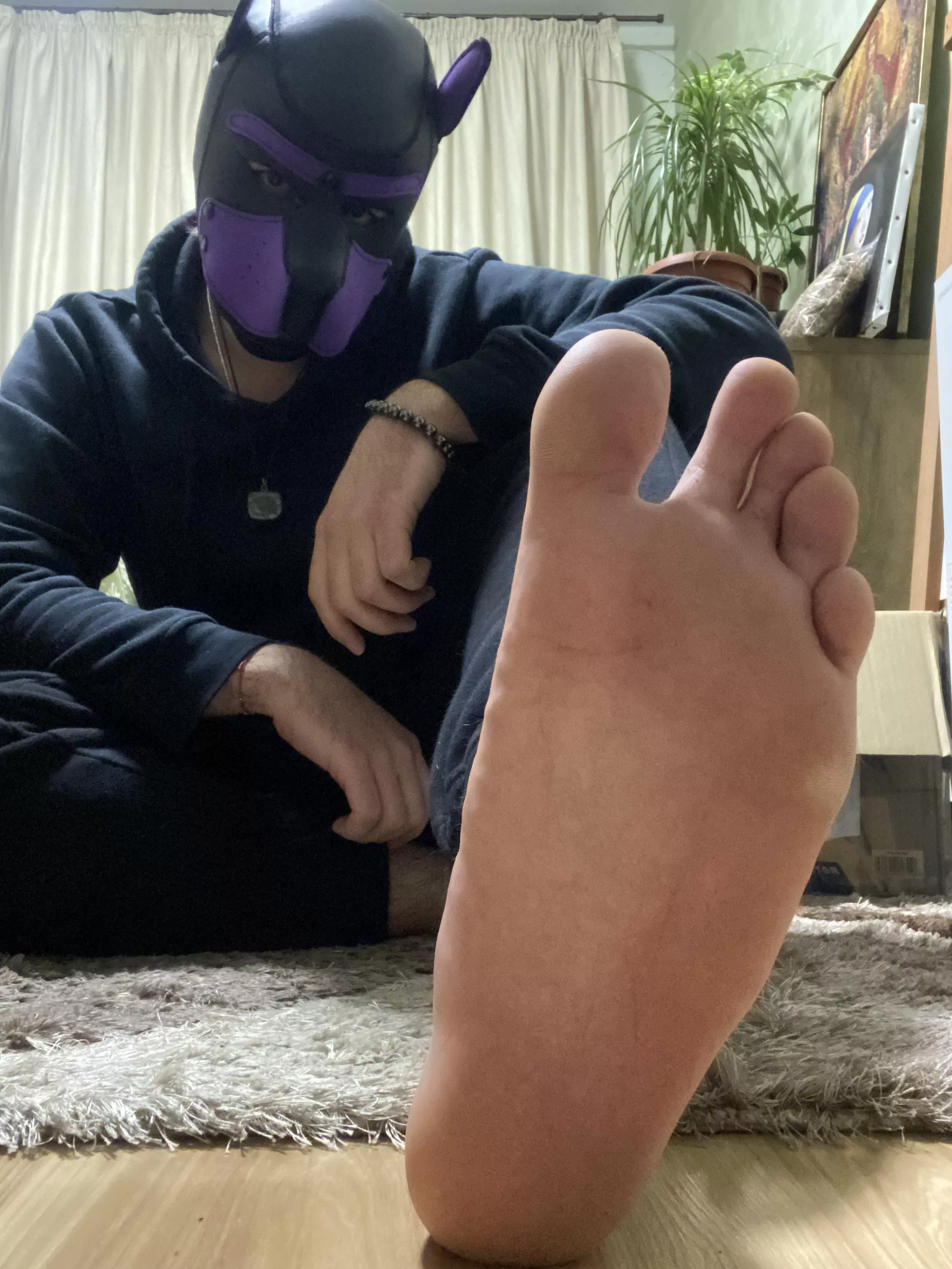 Who’s gonna take care of my size 13 feet?