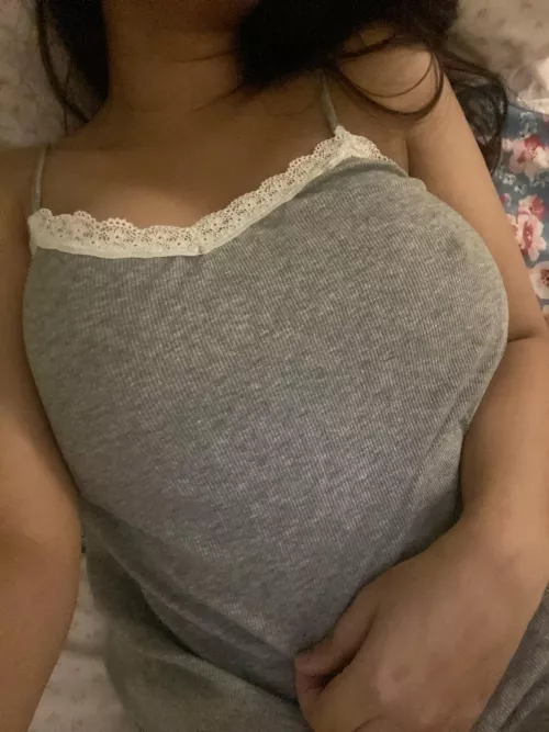 W/o bra on, so comfy