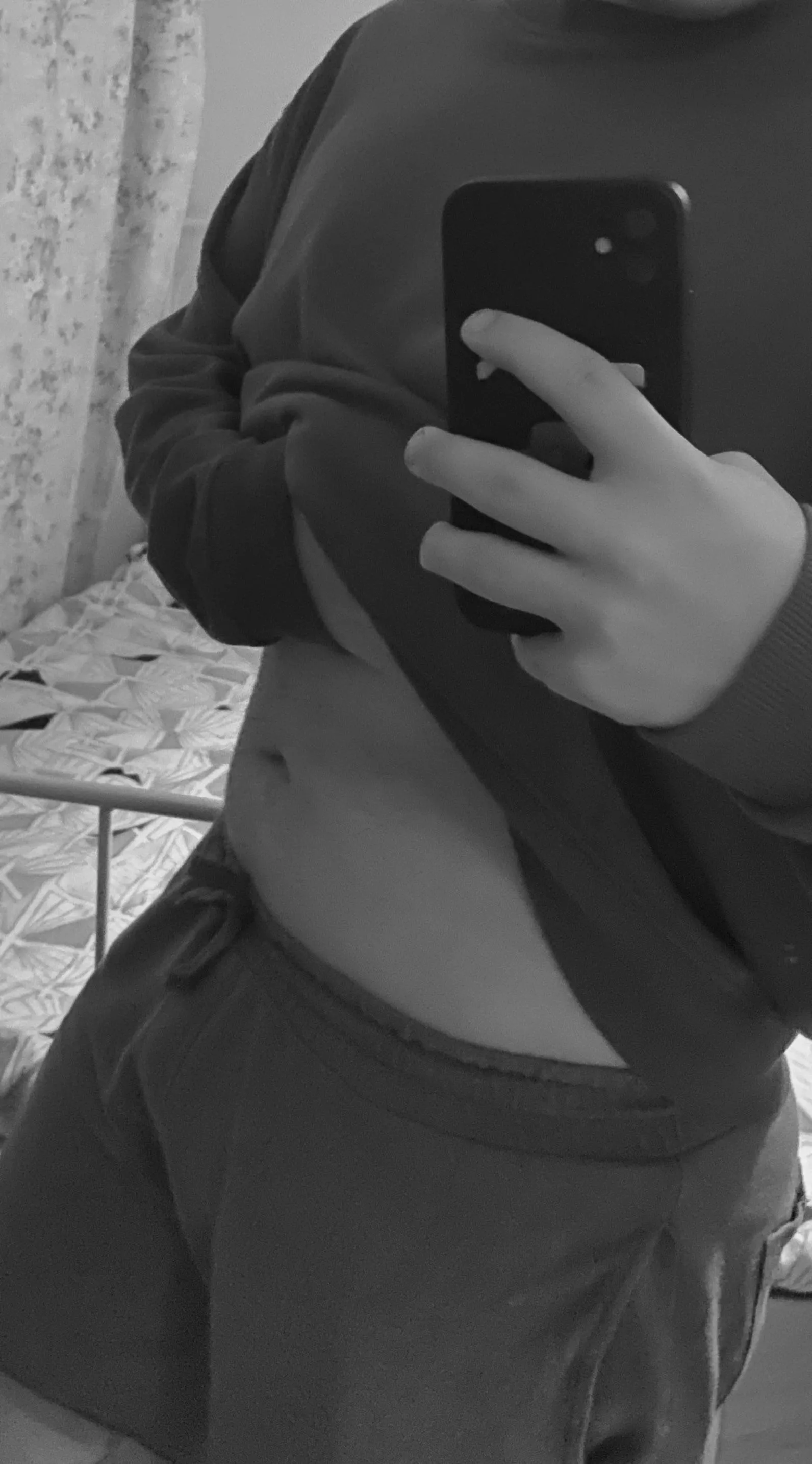 19, Turkey, looking for subs who send anything ;) must show face too. Add my snap doomasterr