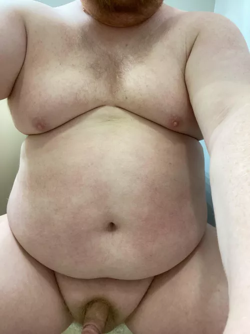 21 chubby here. Enfield ct. I can’t stop thinking about finding a jerk off buddy maybe jerking each other off