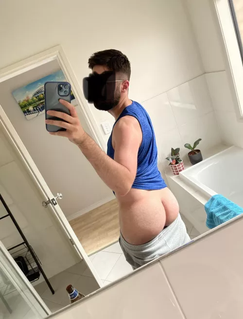 30 juicy ass is ready to take it