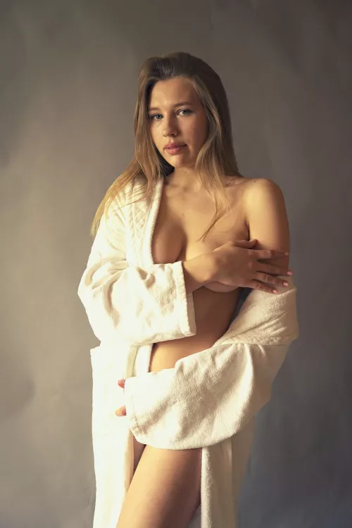 After showering, I like to put on my robe and soak in the chair for a while