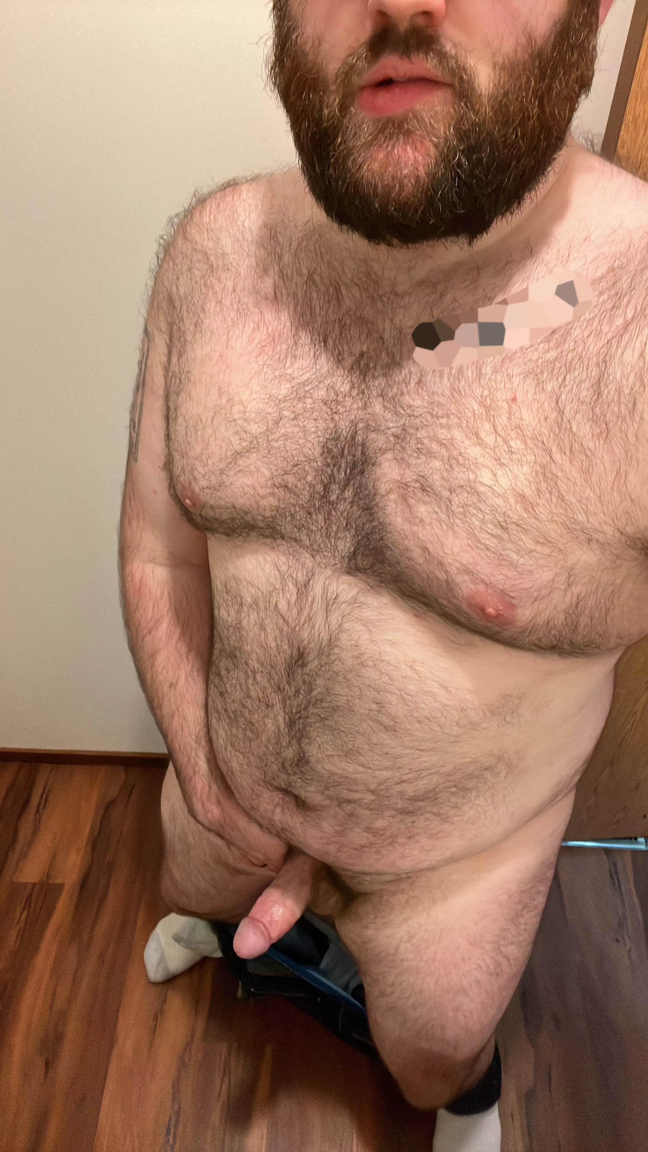 All this pic is missing is you on your knees