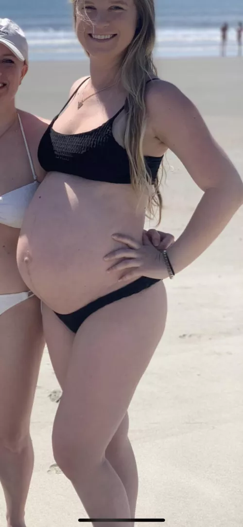 Anybody like pregnant wives????