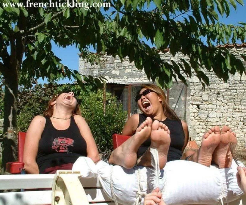 Anyone know the name of this clip?