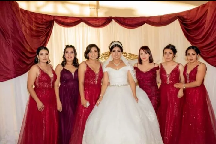 Bride/bridesmaids (1,2,3,4,5,6,7)