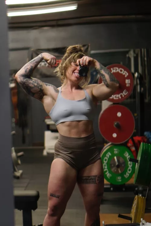 could i catch your attention at the gym? (f)