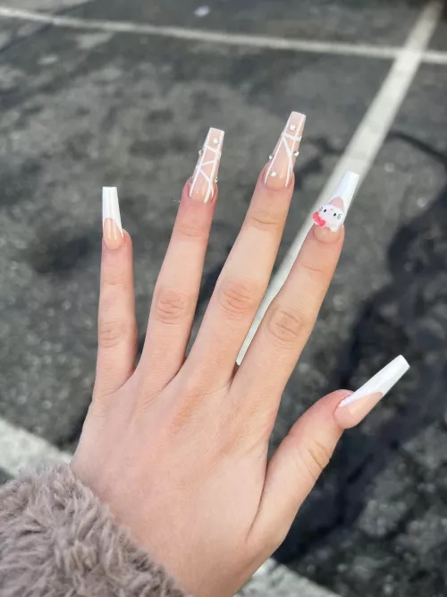 cute bby little hello kitty nails💕